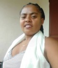 Rencontre Femme Madagascar à Je cherche un homme qui m'aime vraiment : Francia, 35 ans